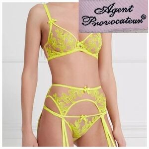 Agent Provocateur Suspender Belt 20" Size 2 Yellow Garter Stocking Cinche Girdle